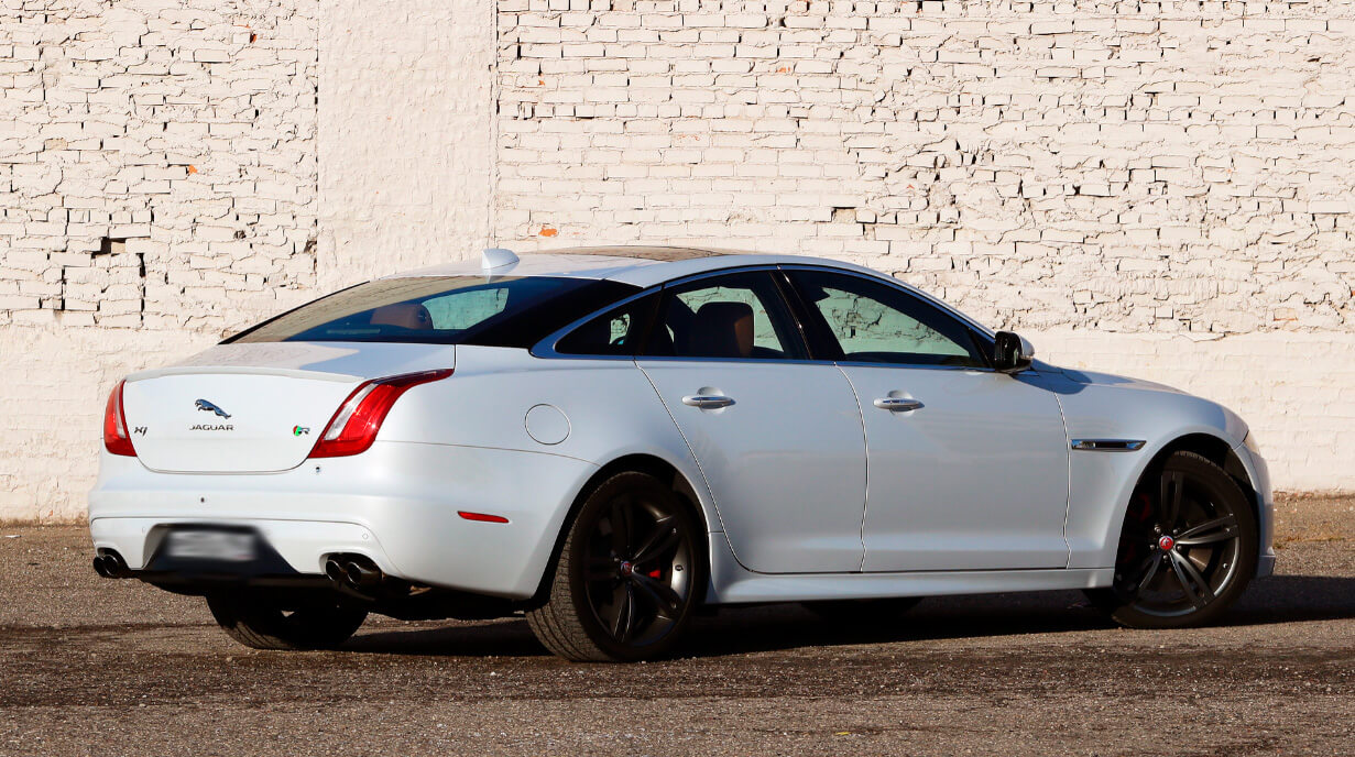 Аренда Jaguar XJR